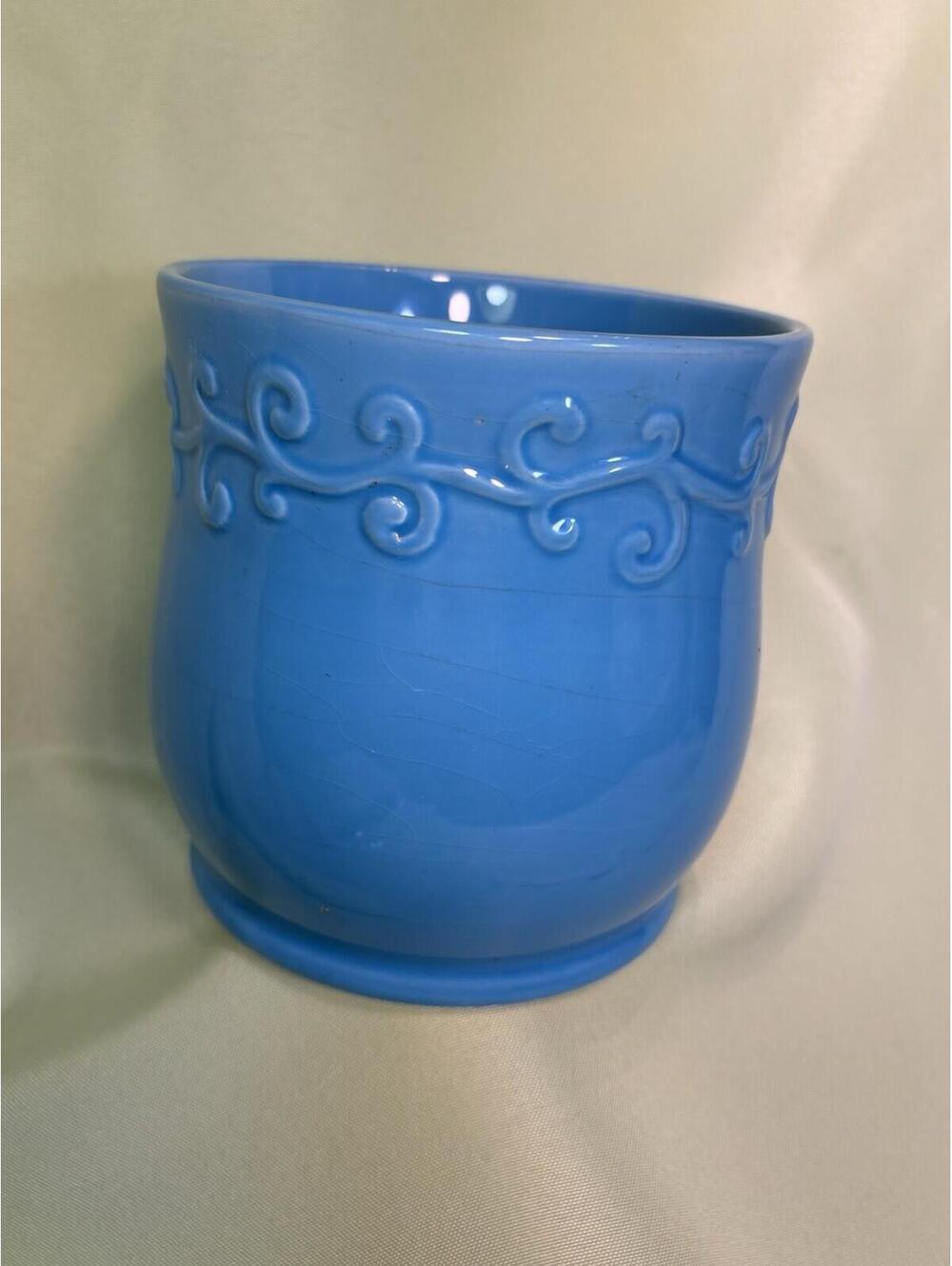 192 - Blue ceramic planter or vase from Edible Arrangements.